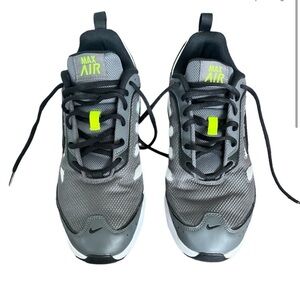 Nike Shoes Men's Air Max AP Grey‎ Volt Green Training Sneakers Size 11